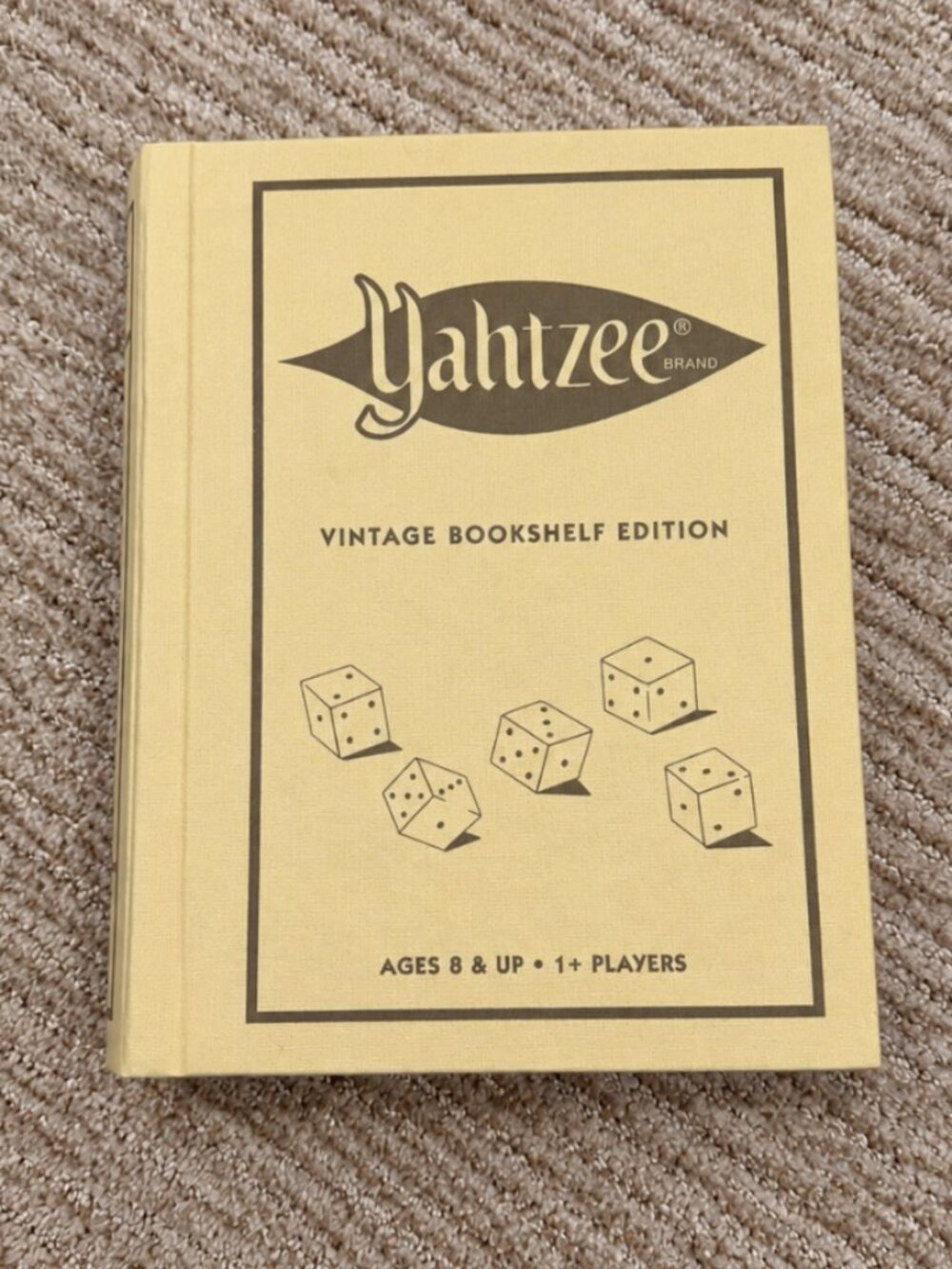 Yahtzee Vintage Bookshelf Edition